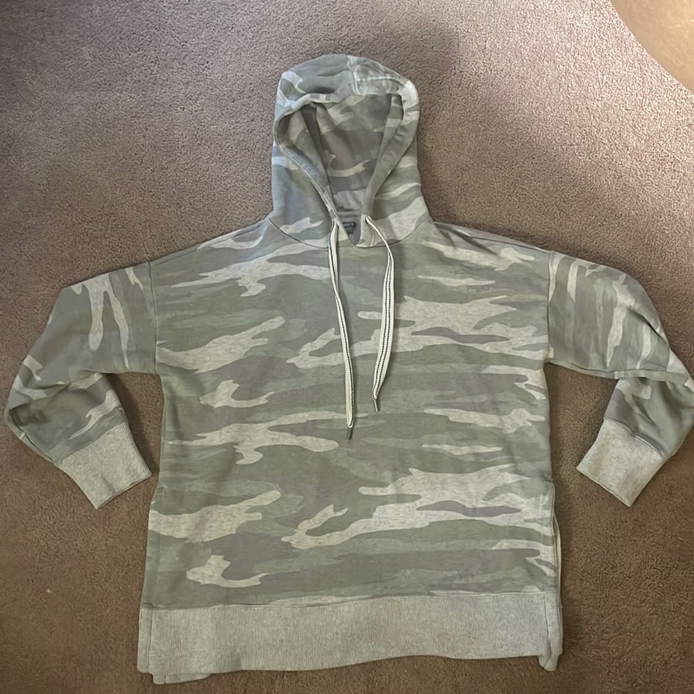 Aerie size medium oversized sweatshirt